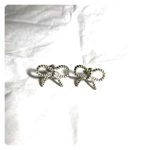 Earring set bow